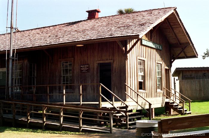 Okahumpka Train Depot