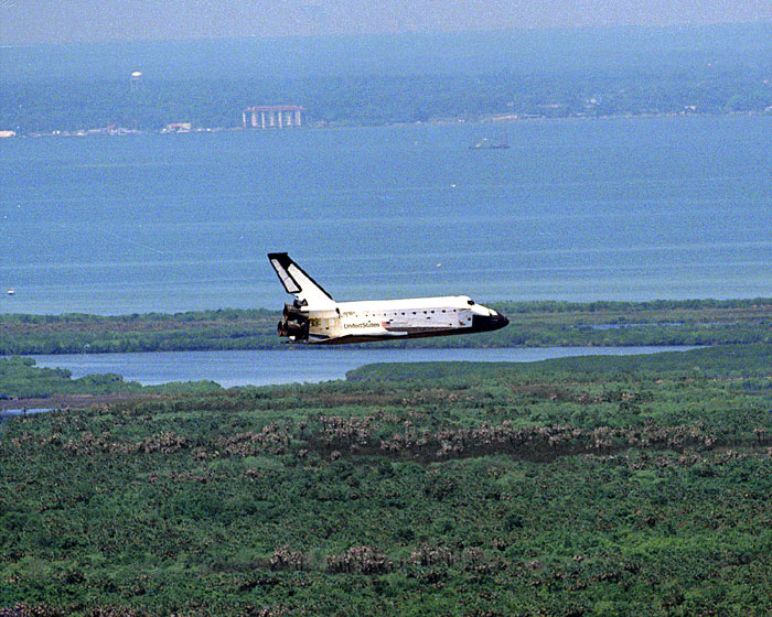 STS-90 Landing
