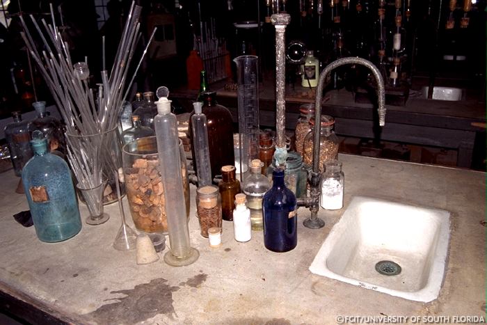 Test tubes and beakers