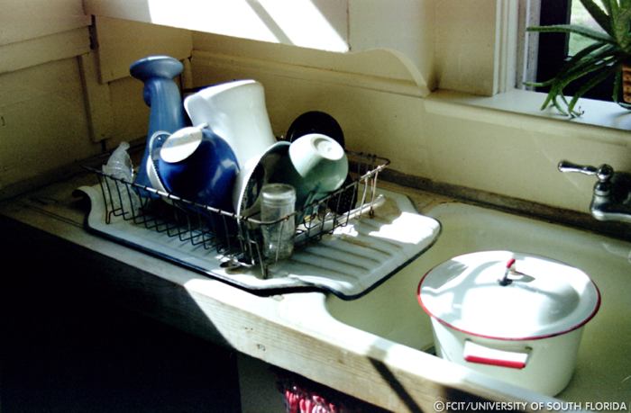 Kitchen sink