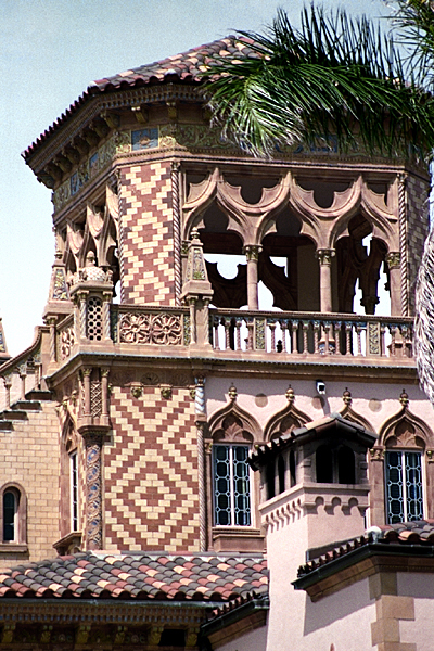 Cà d'Zan tower