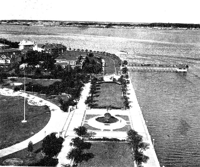 Memorial Park, St. Johns River, Florida