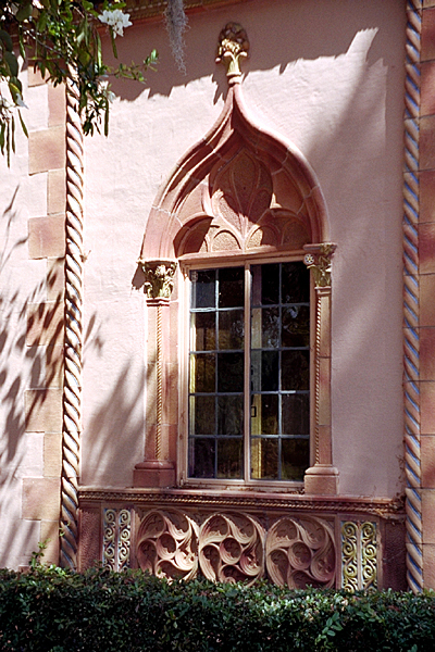 Detail of the gatehouse