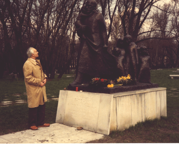 monument korczak