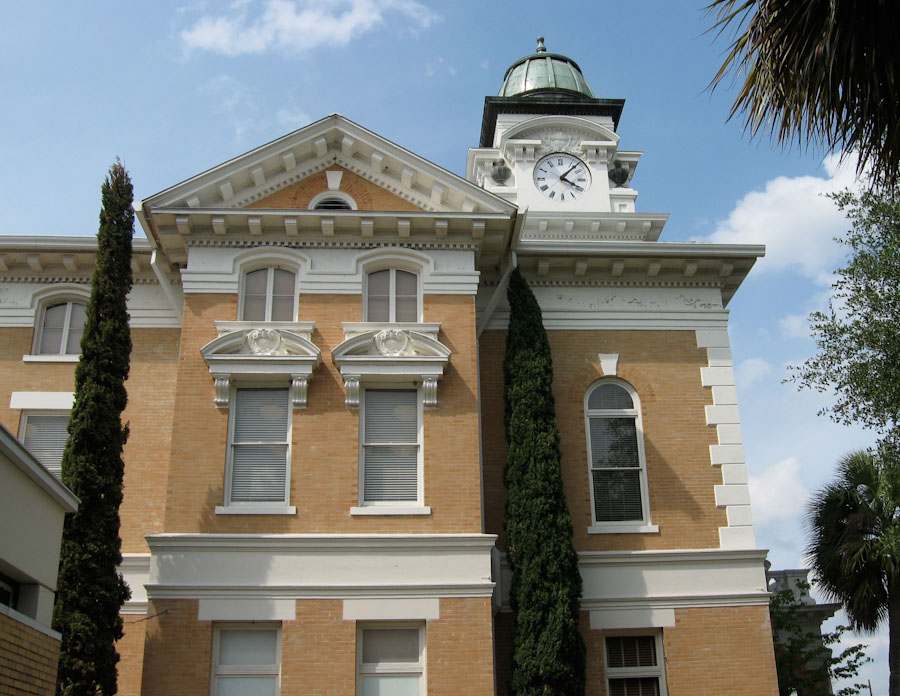 Suwannee County Courthouse