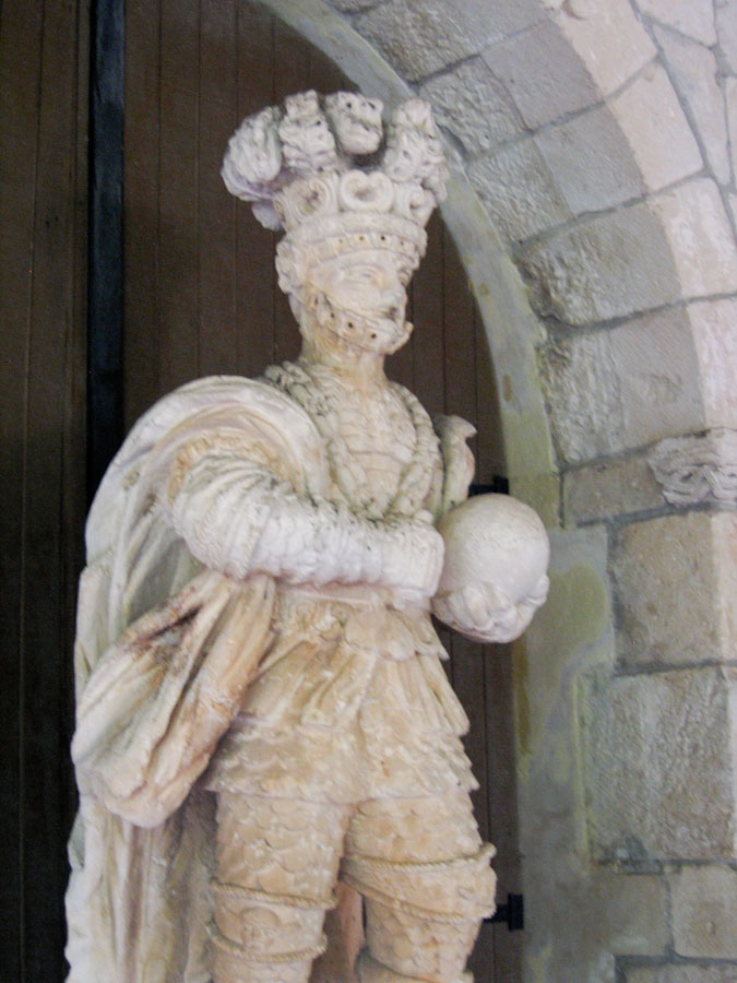 Statue of Alfonso VIII