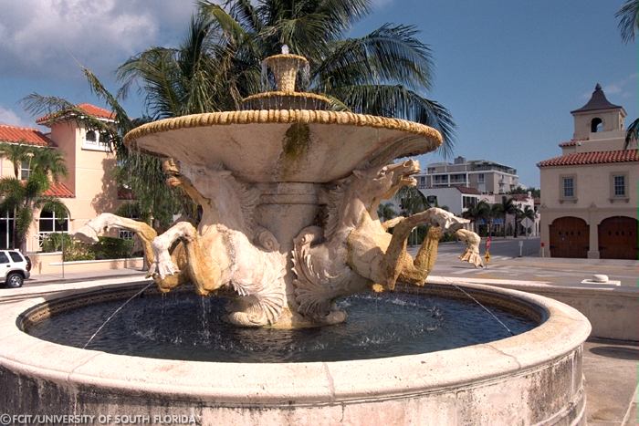 Mizner Memorial Fountain