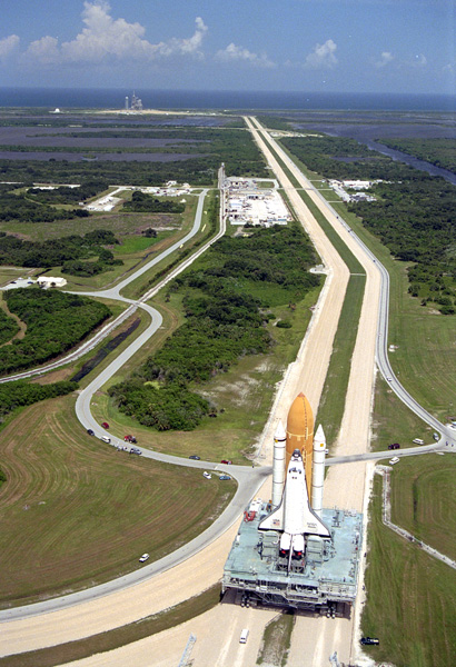 STS-79 Rollout