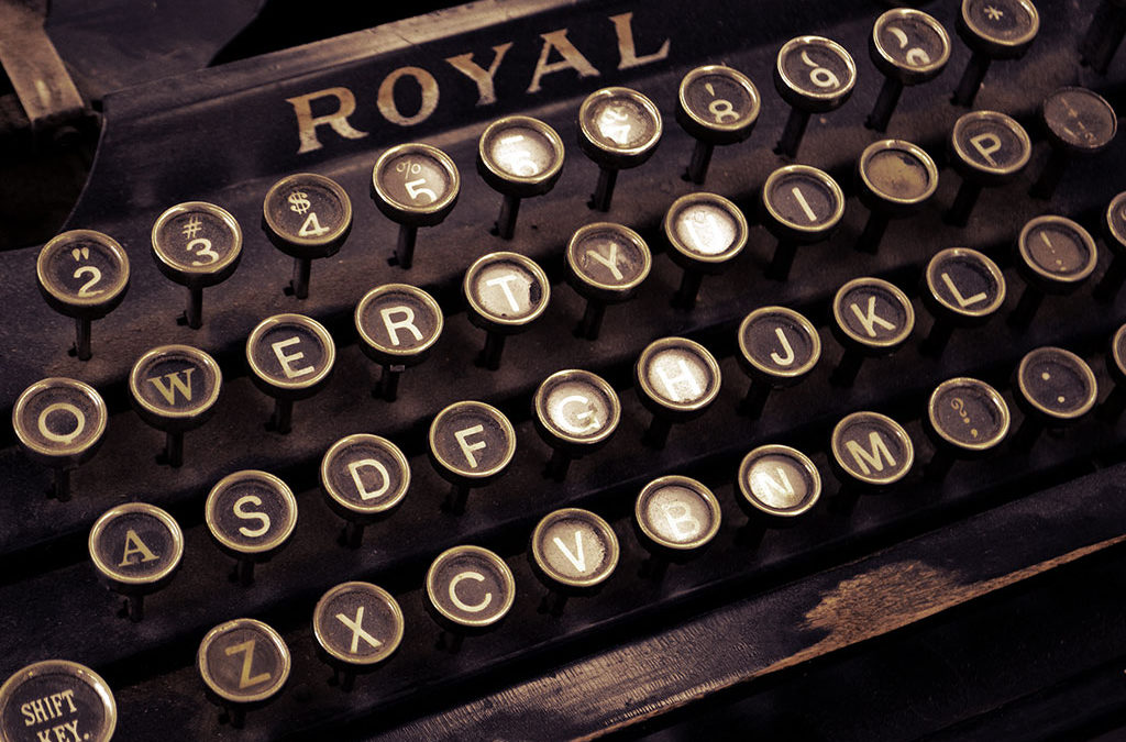Antique Manual Typewriter